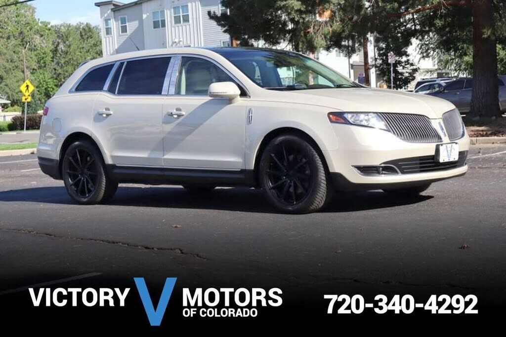 2014 LINCOLN MKT