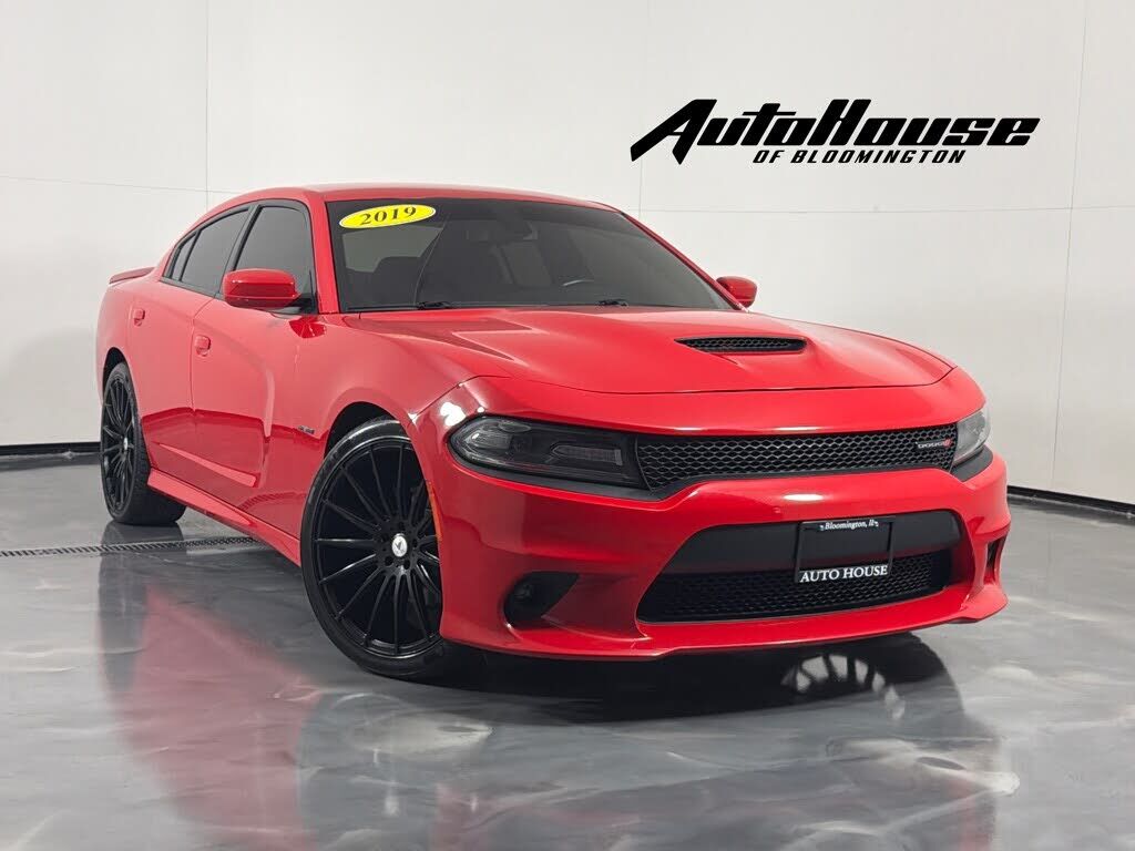 2019 DODGE Charger