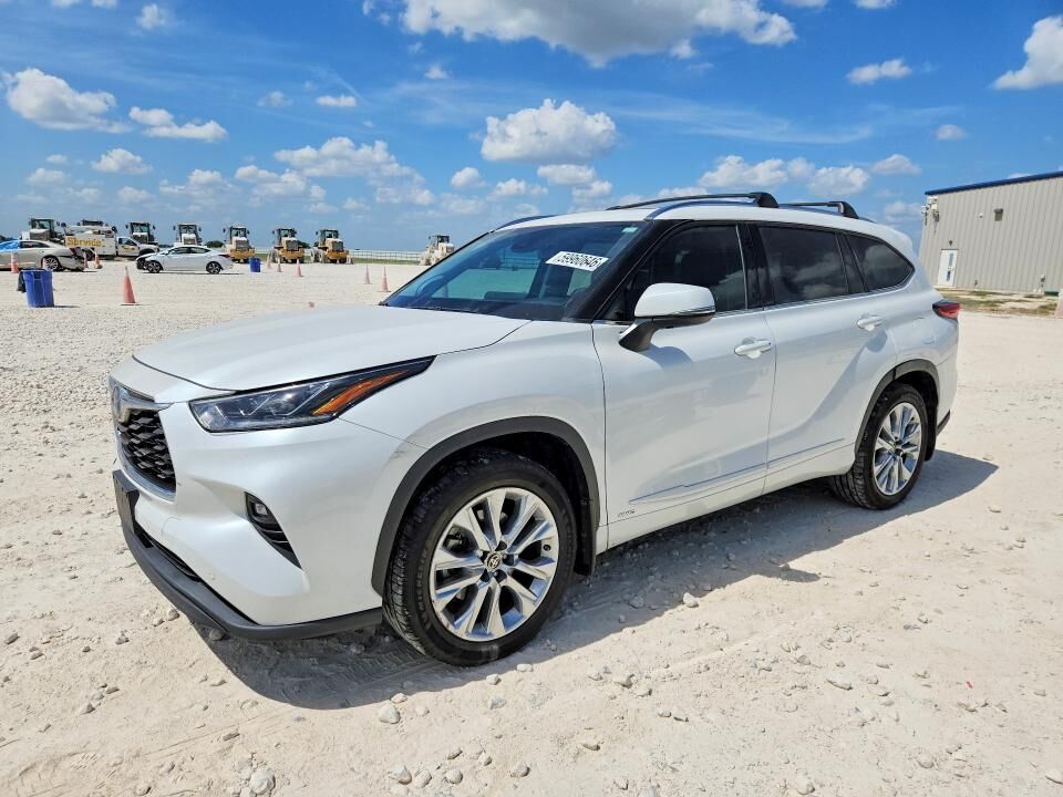 2023 TOYOTA Highlander