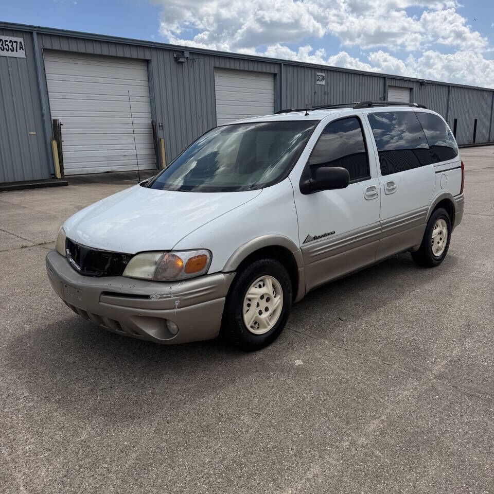2002 PONTIAC Montana