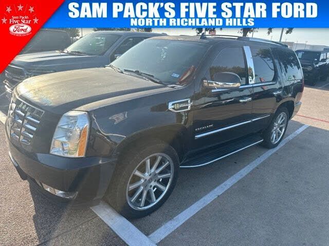 2013 CADILLAC Escalade