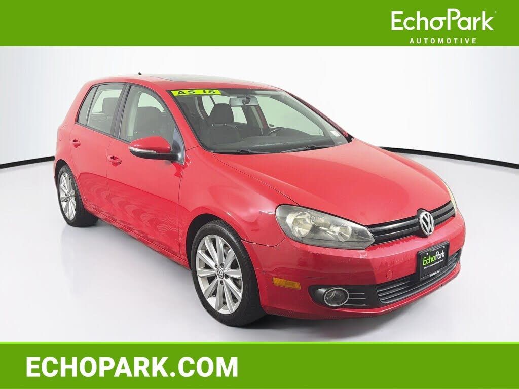 2013 VOLKSWAGEN Golf