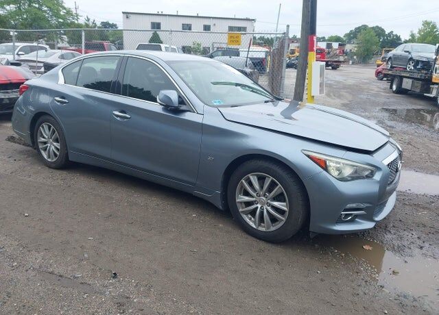 2014 INFINITI Q50