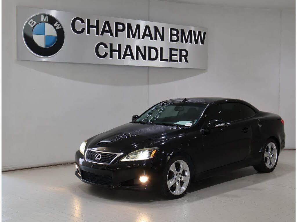 2011 LEXUS IS
