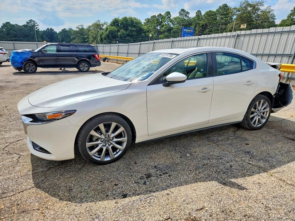 2023 MAZDA Mazda3