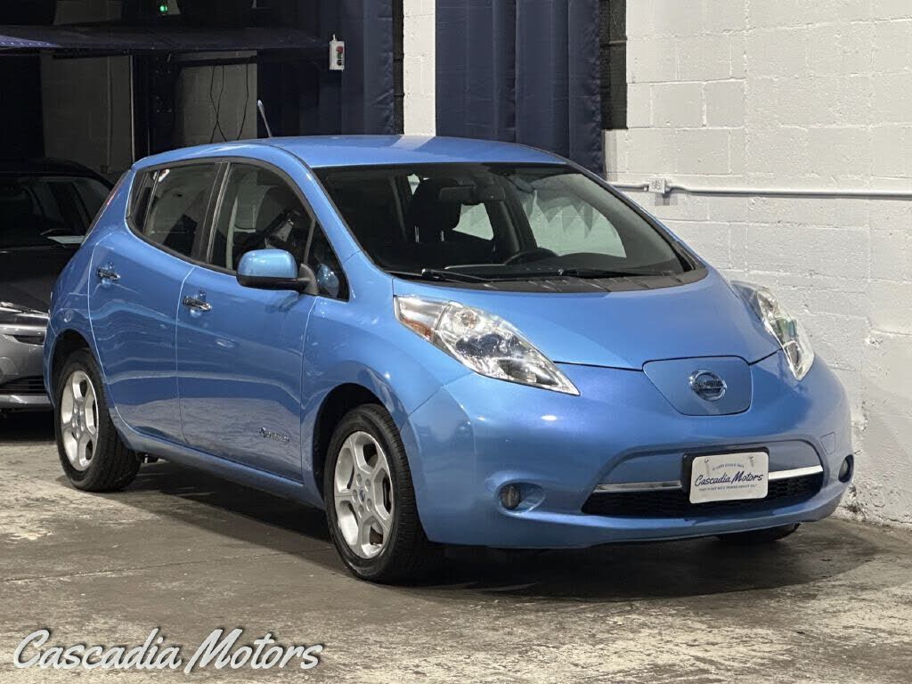 2013 NISSAN Leaf