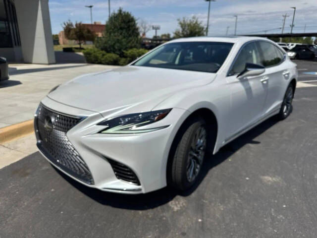 2018 LEXUS LS