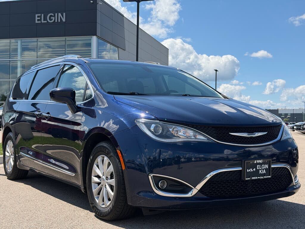 2018 CHRYSLER Pacifica