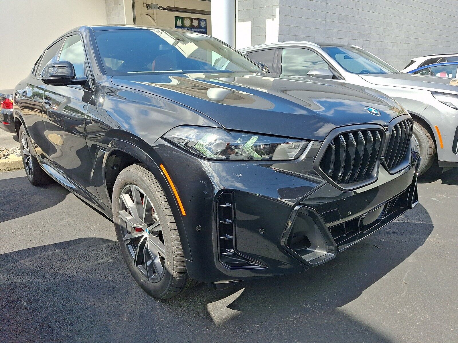2027 BMW X6