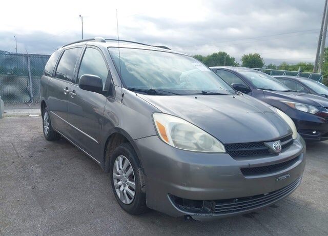 2005 TOYOTA Sienna