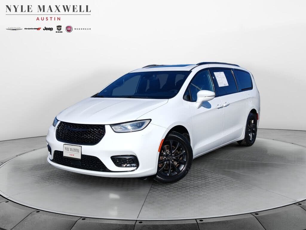 2021 CHRYSLER Pacifica