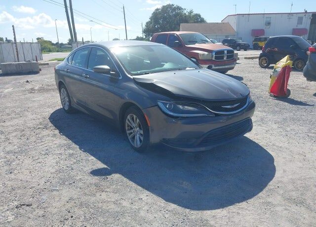 2016 CHRYSLER 200