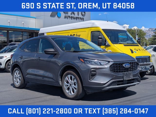 2025 FORD Escape