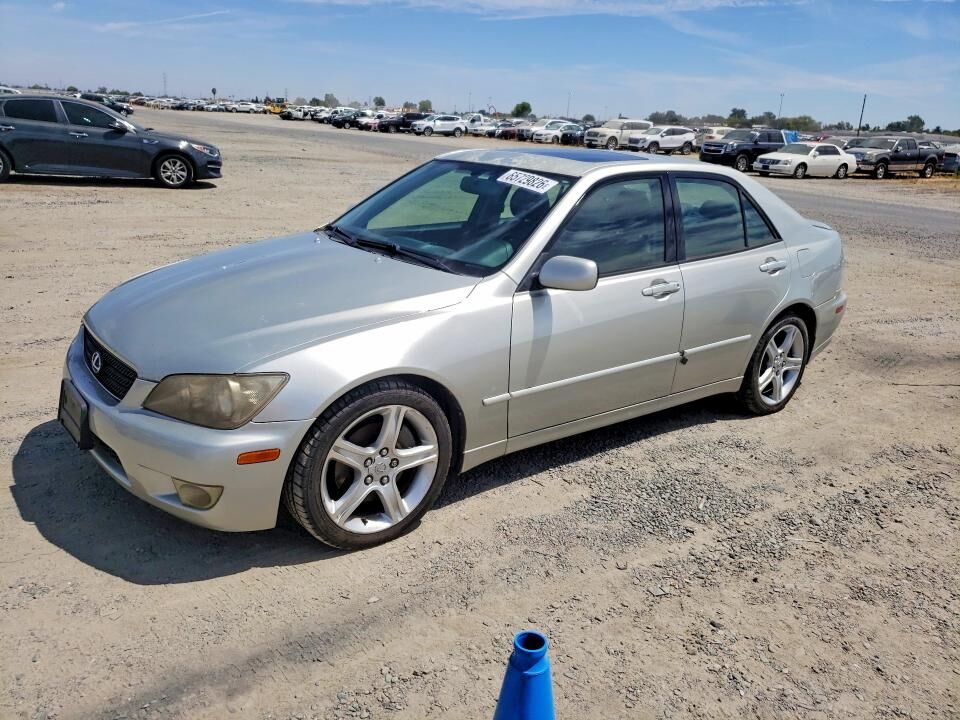 2004 LEXUS IS
