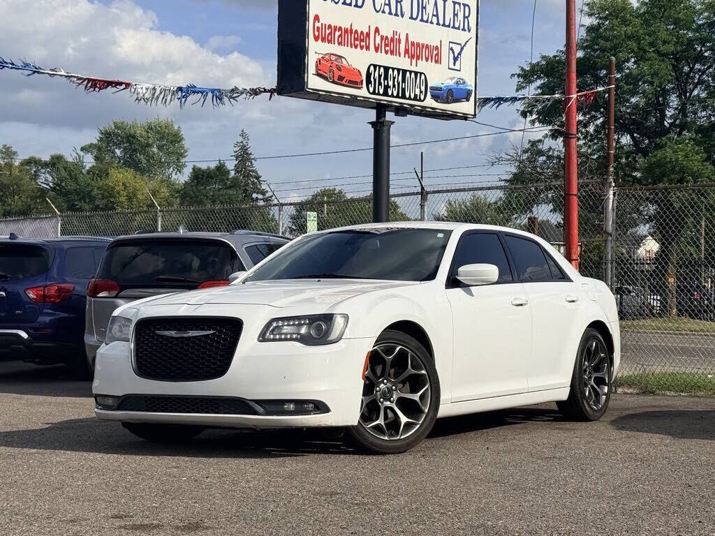 2017 CHRYSLER 300