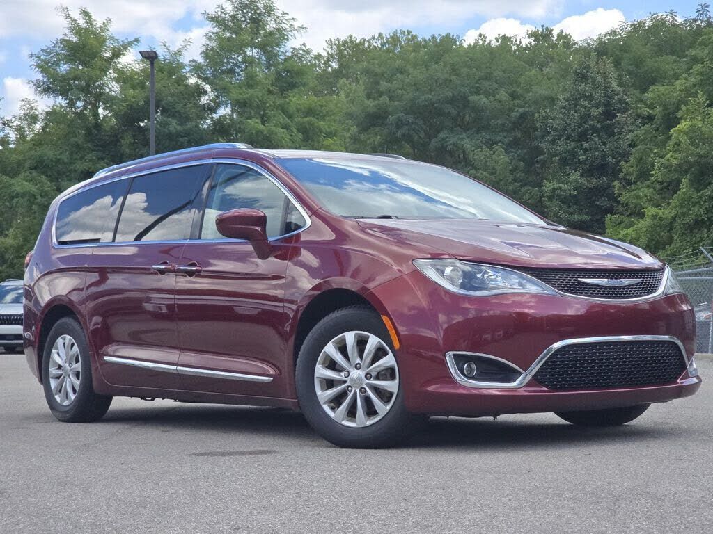 2018 CHRYSLER Pacifica
