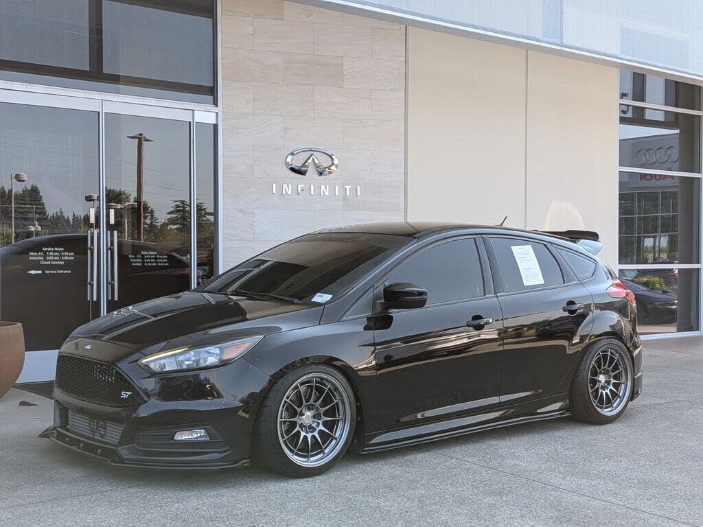 2018 FORD Focus