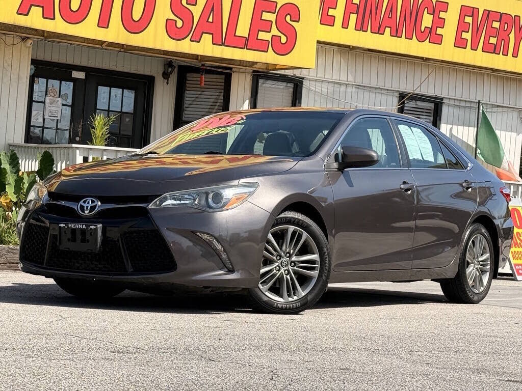2015 TOYOTA Camry