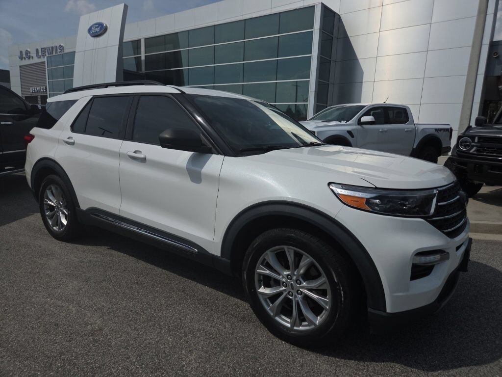 2022 FORD Explorer