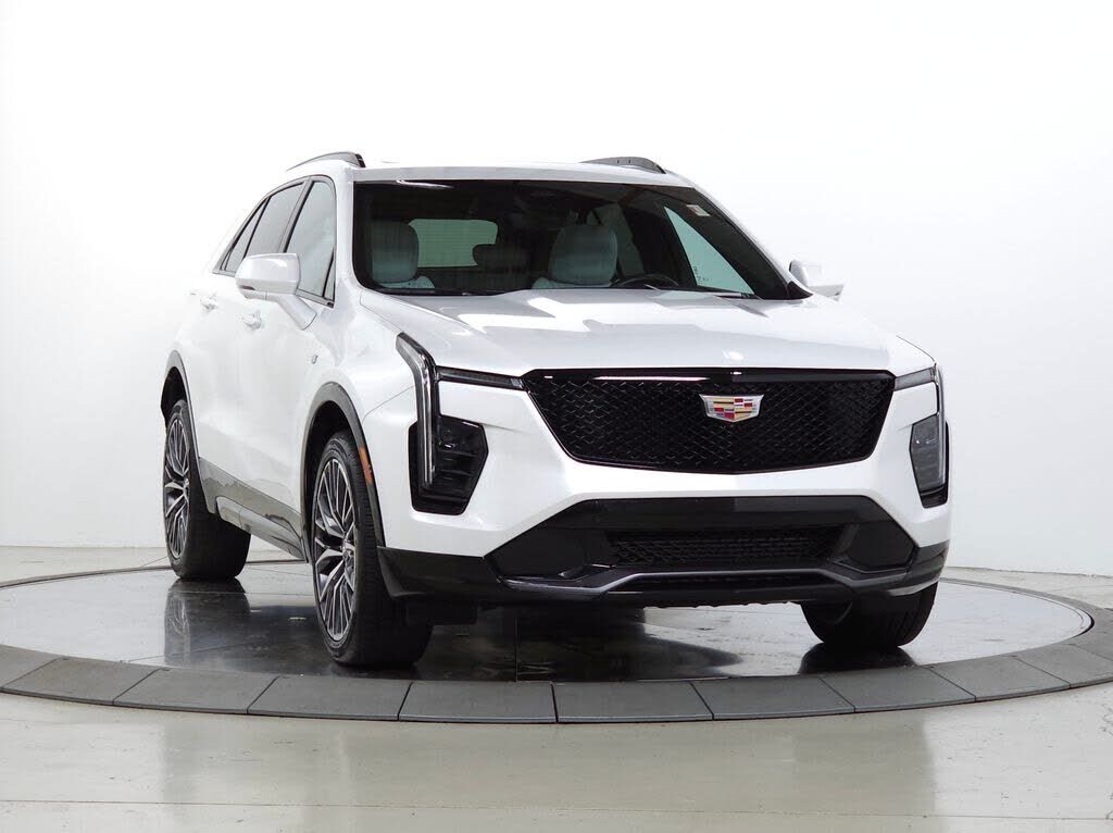 2025 CADILLAC XT4