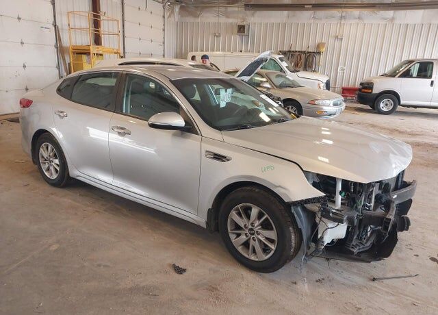 2017 KIA Optima