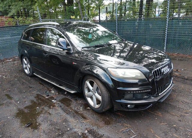 2011 AUDI Q7