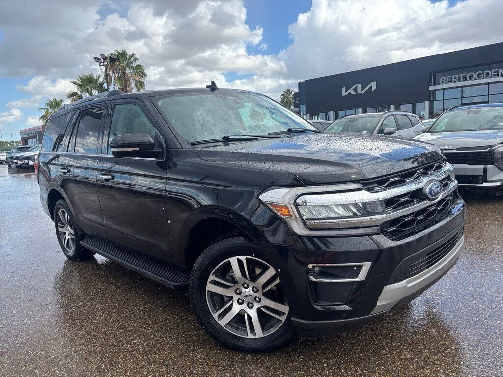 2024 FORD Expedition