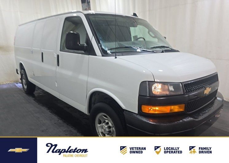2025 CHEVROLET Express