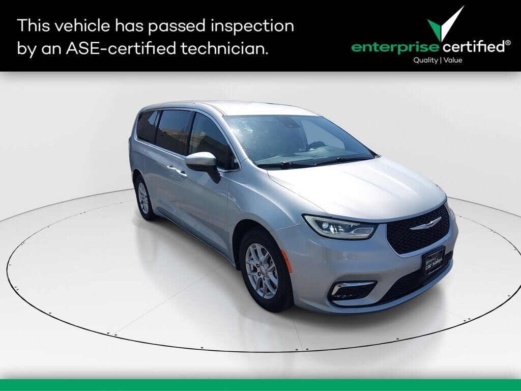 2023 CHRYSLER Pacifica