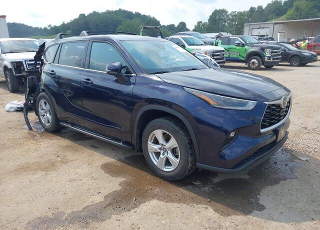 2021 TOYOTA Highlander
