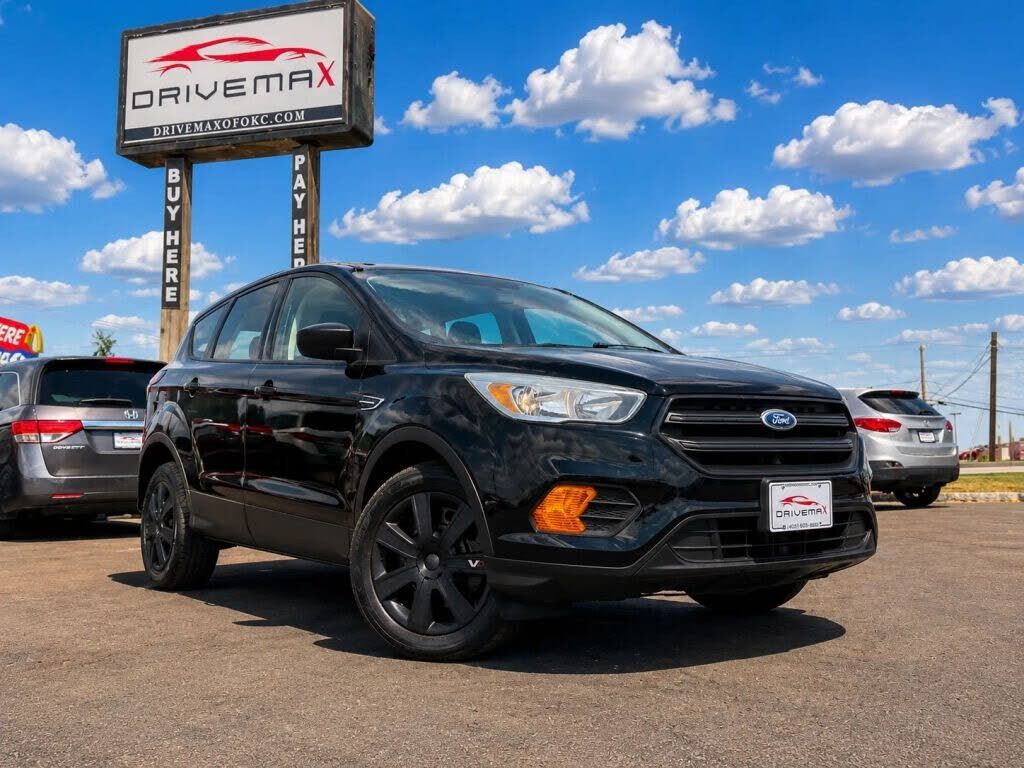 2017 FORD Escape
