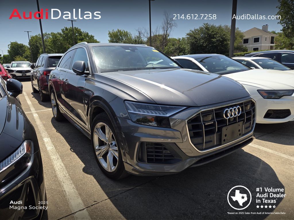 2021 AUDI Q8