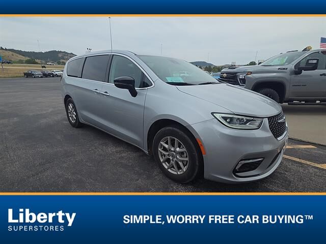 2024 CHRYSLER Pacifica