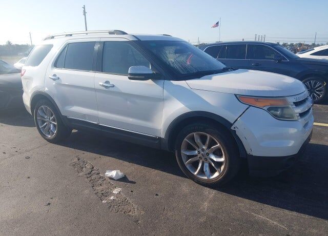 2011 FORD Explorer