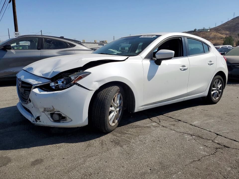 2015 MAZDA Mazda3