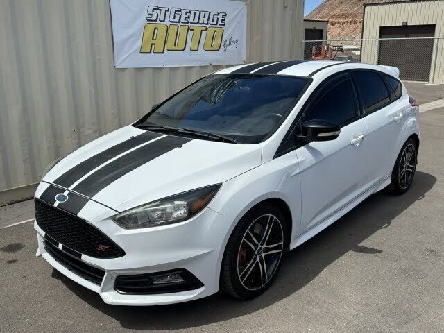 2016 FORD Focus