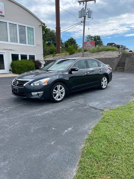 2013 NISSAN Altima