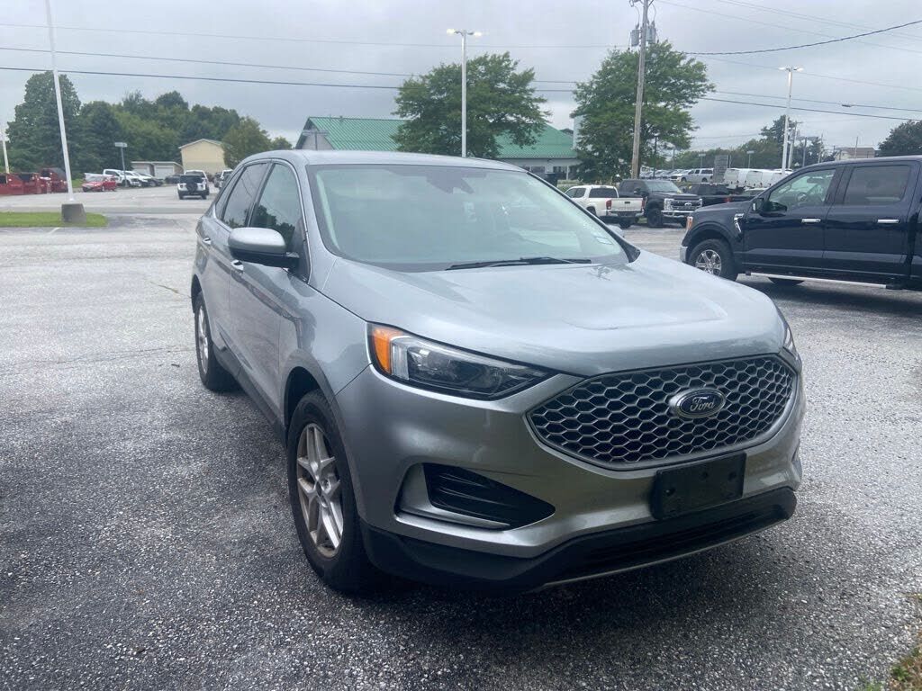 2024 FORD Edge