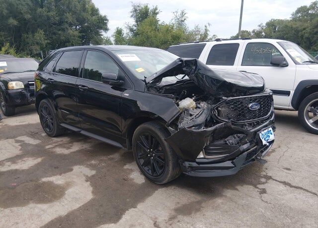2023 FORD Edge