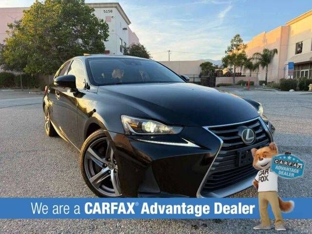 2017 LEXUS IS
