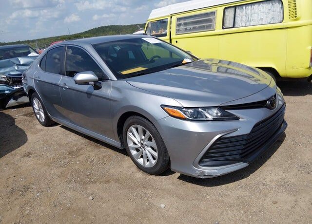 2022 TOYOTA Camry
