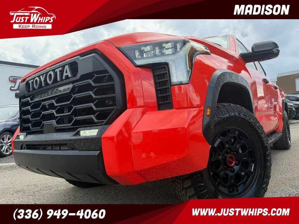 2022 TOYOTA Tundra