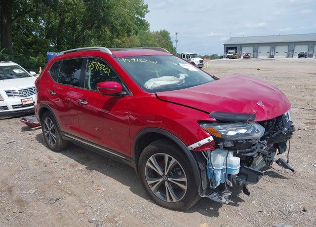 2017 NISSAN Rogue