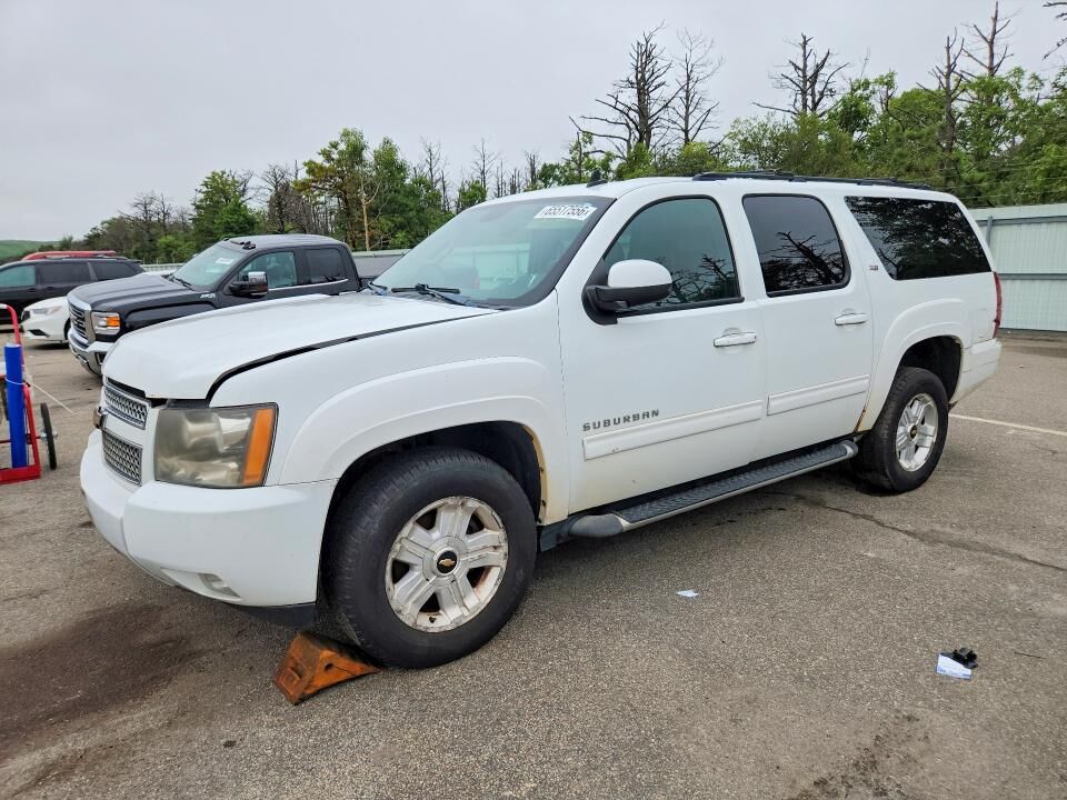2010 CHEVROLET Suburban