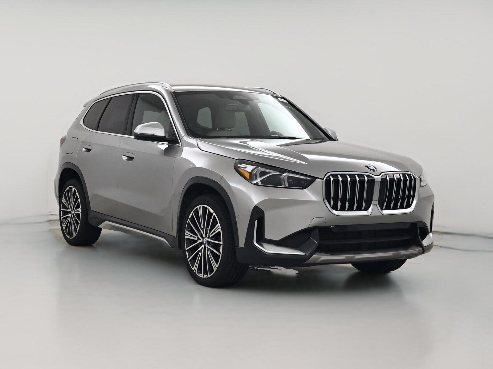 2024 BMW X1