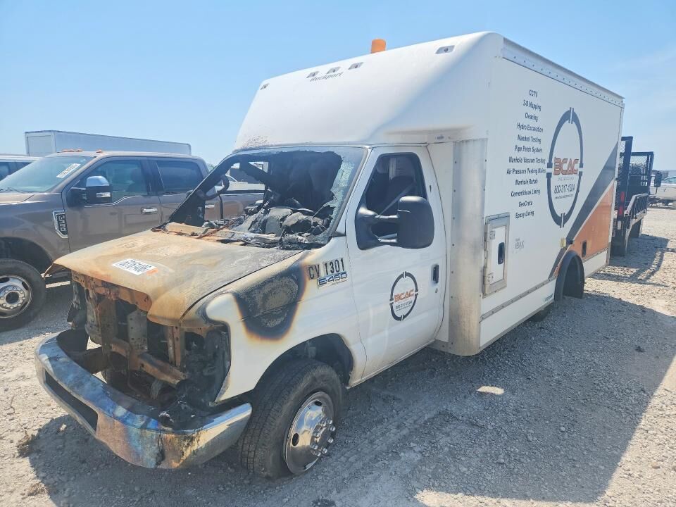 2018 FORD E-450