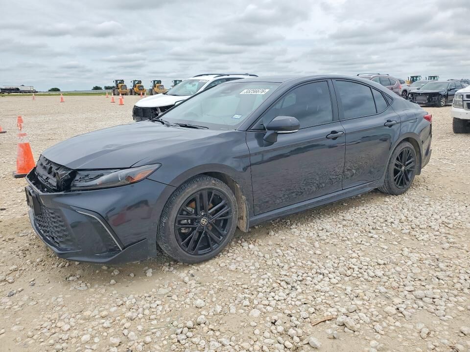 2025 TOYOTA Camry