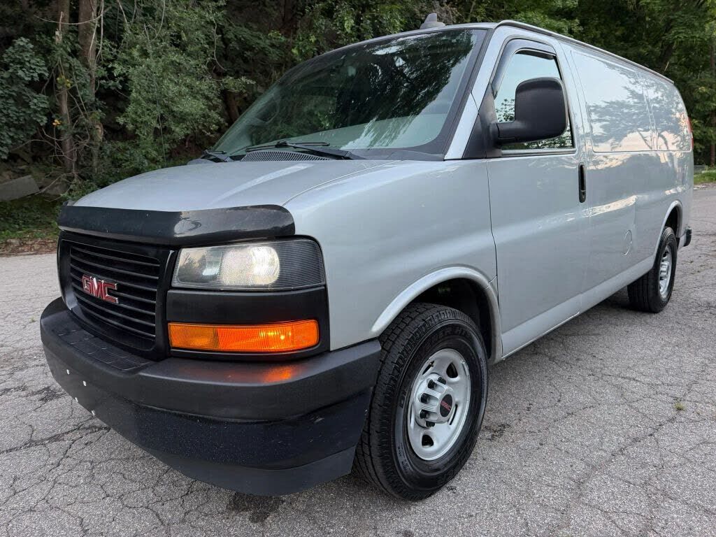 2020 GMC Savana
