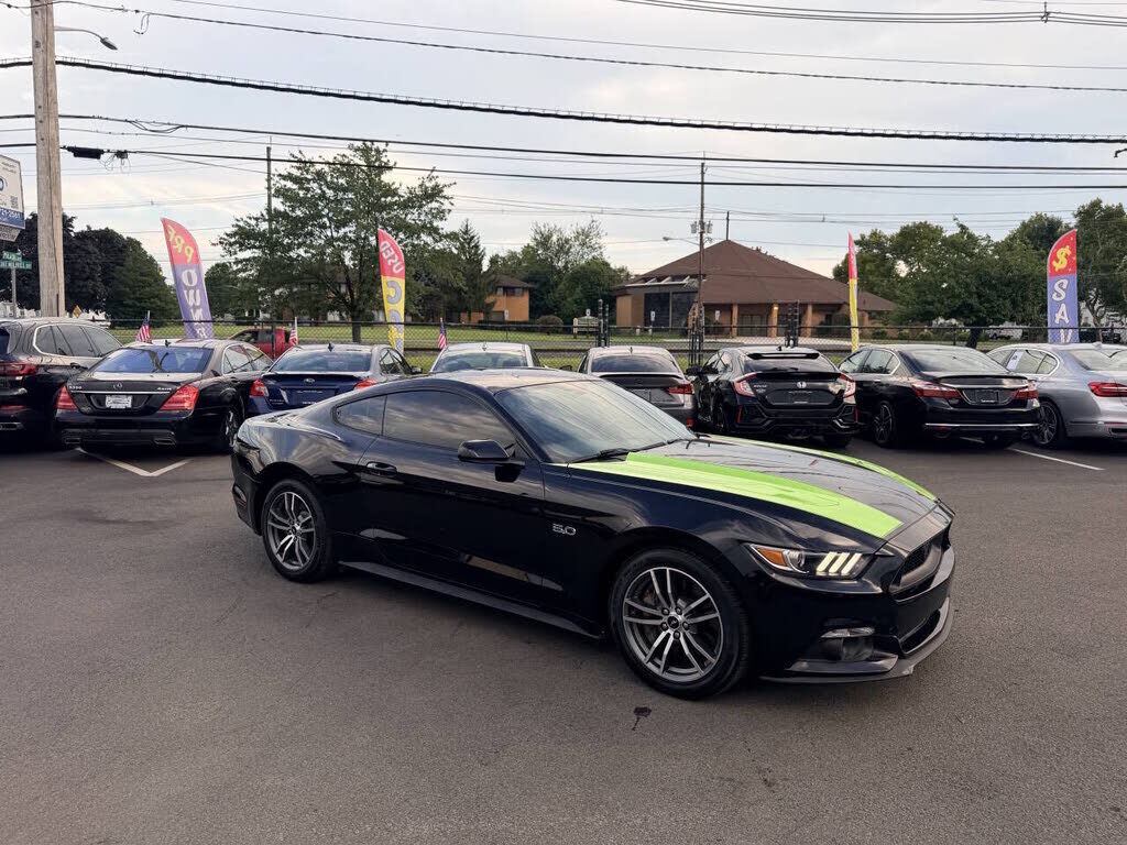 2015 FORD Mustang