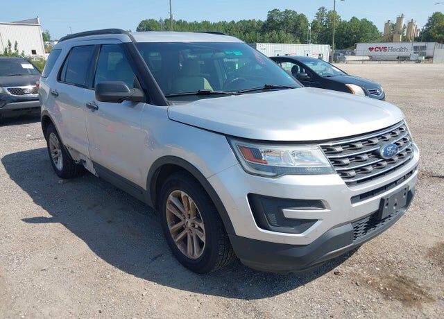 2017 FORD Explorer